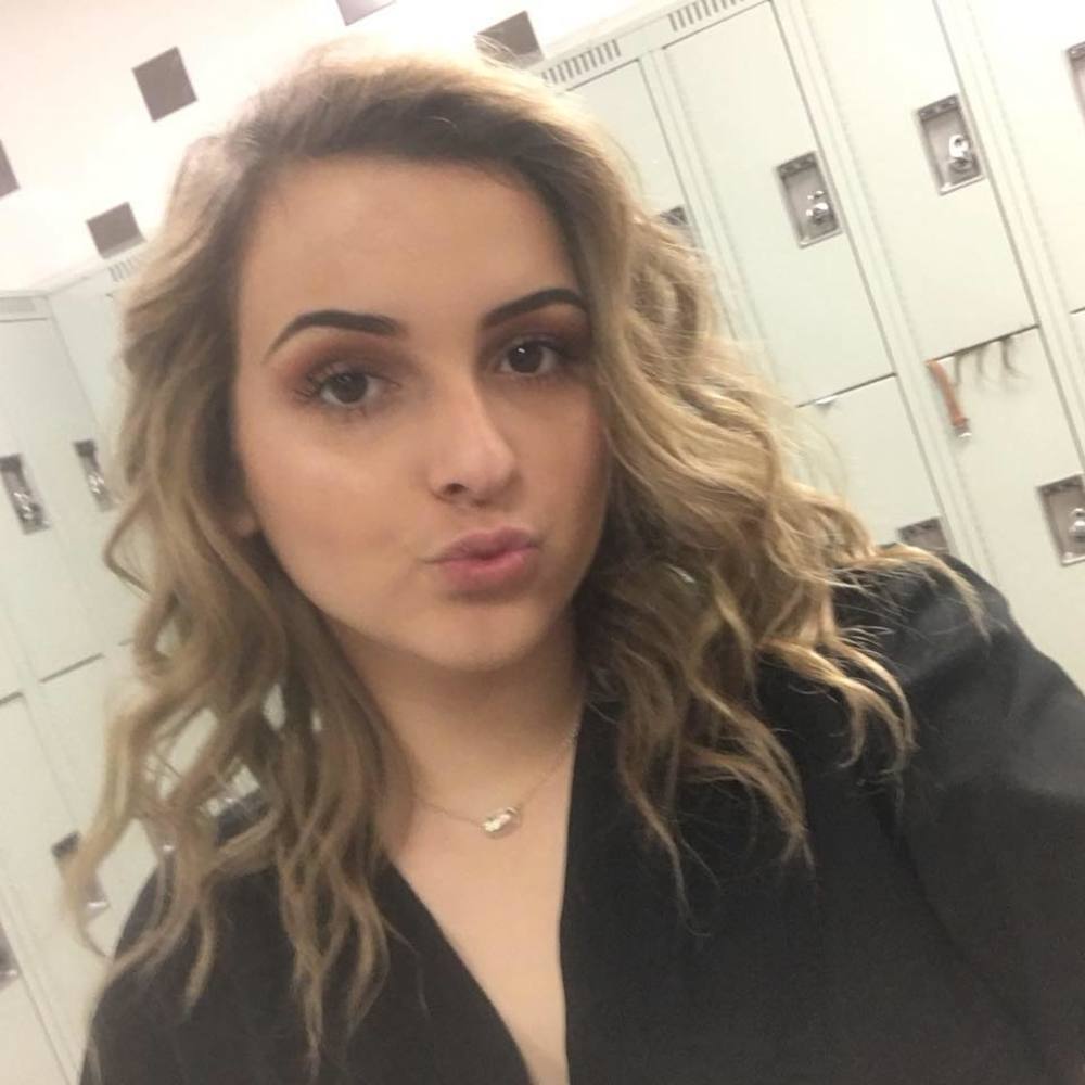 Meet your Posher, Kyra